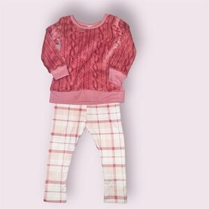 LLAMA Baby Girl 12M‎ Outfit – Fuzzy Pink Sweater & Plaid Leggings